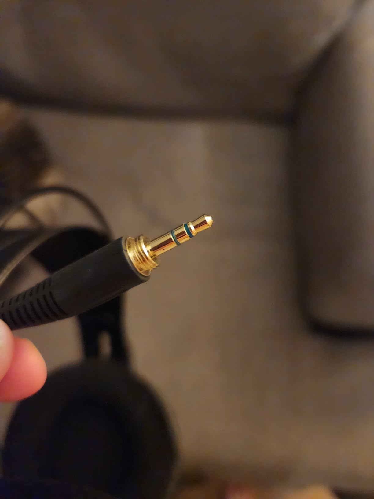 Samson SR850 Professional Studio Reference Headphones customer photo 2