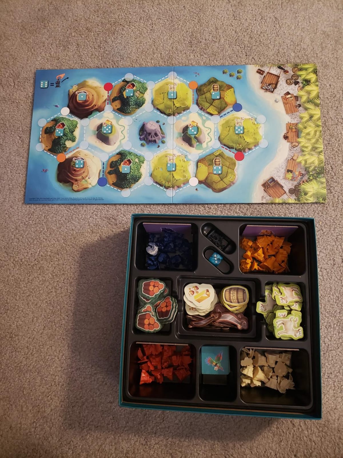 CATAN Junior Board Game - Swashbuckling Adventure for Young Pirates! Strategy Game, Fun Family Game for Kids and Adults, Ages 6+, 2-4 Players, 30 Minute Playtime, Made by CATAN Studio customer photo 2