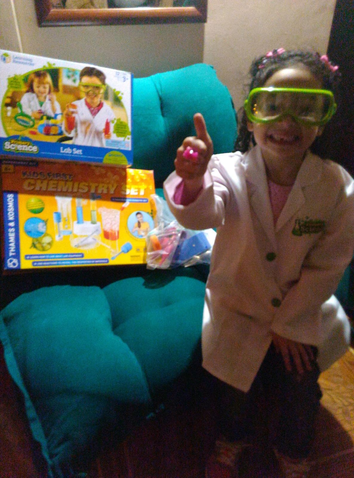 Thames and Kosmos Kids First Chemistry Set Science Kit customer photo 1