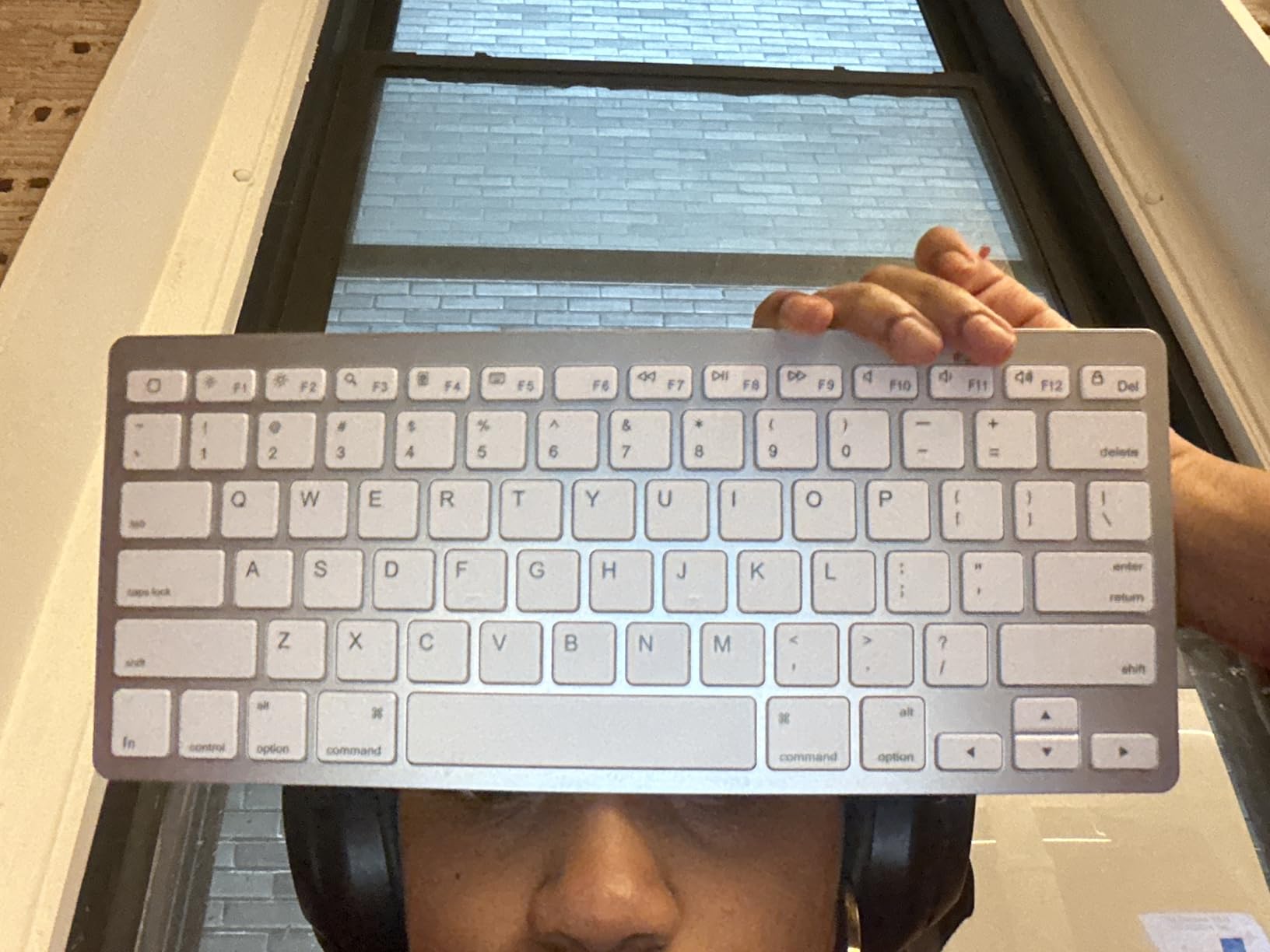 OMOTON Ultra-Slim Bluetooth Keyboard for iPad,iPad Pro/Air/Mini,iPhone customer photo 1
