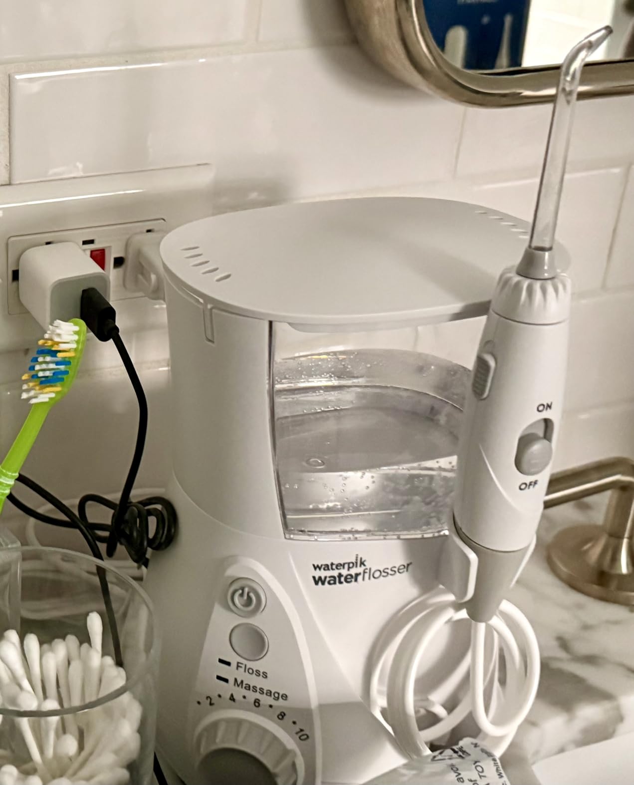 Waterpik Aquarius Countertop Water Flosser with 10 Settings, 7 Tips, White customer photo 2