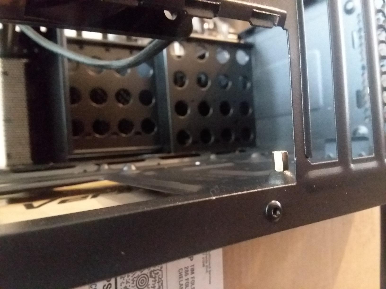 Thermaltake Versa H21 SPCC ATX Mid Tower Computer Chassis CA-1B2-00M1NN-00,Black customer photo 1