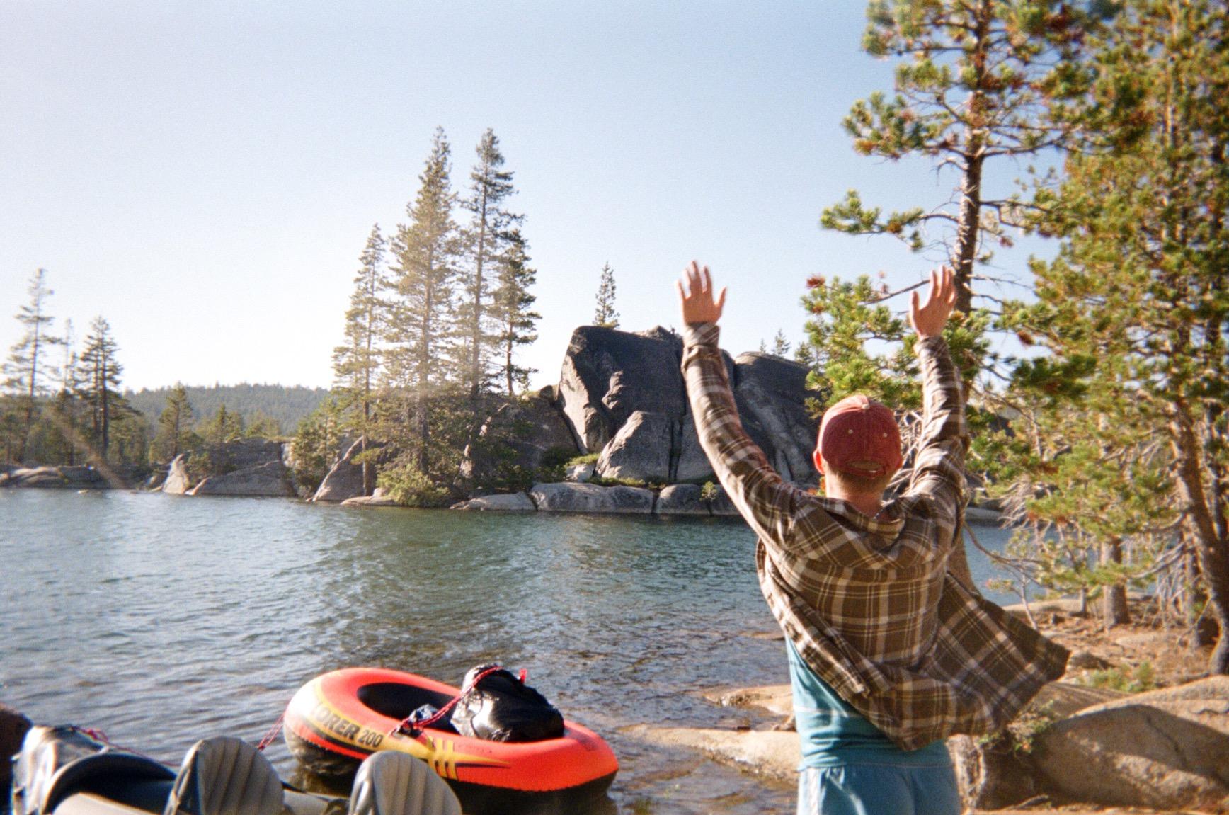 Fujifilm QuickSnap 800 Waterproof 35mm One-Time-Use Disposable Camera, 27 Exposures 2-Pack customer photo 2