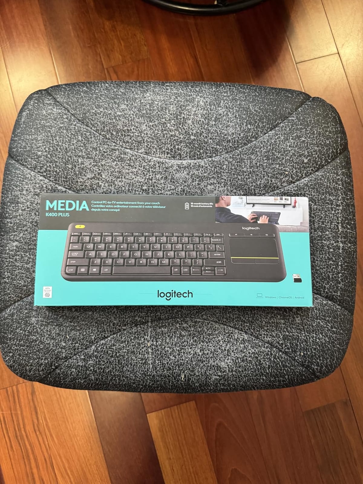 Logitech K400 Plus Wireless Touch TV Keyboard for PC-Connected TV - Black customer photo 1