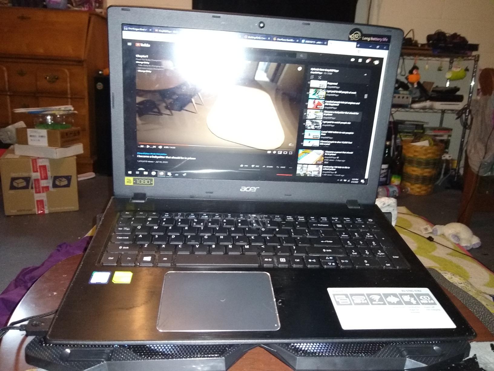 Laptop Cooling Pad with 4 Fans at 1200 RPM - USB Stand for PC and Consoles customer photo 1