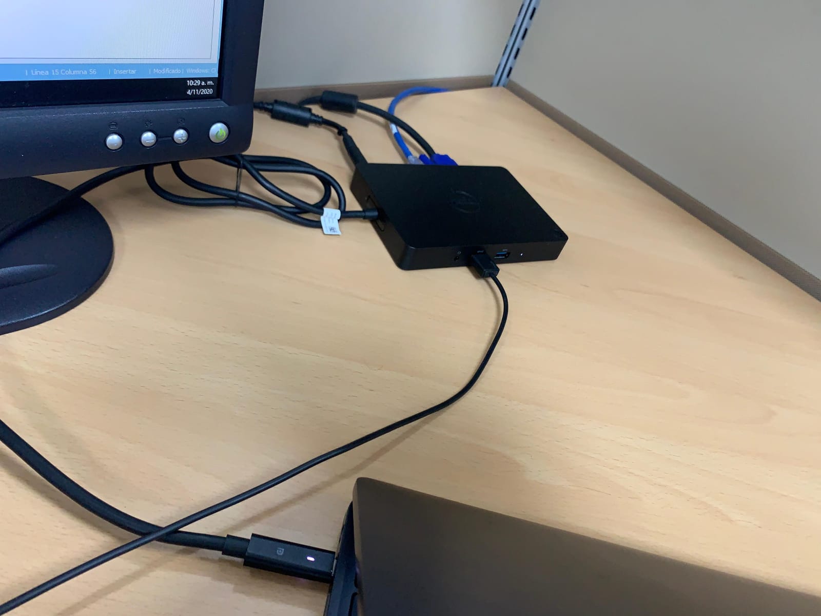 Dell WD15 Monitor Dock 4K with 180W Adapter, USB-C, (450-AEUO, 7FJ4J, 4W2HW),Black,Dual Display customer photo 2