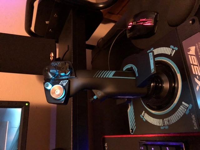 Logitech G Pro Flight X56 Rhino HOTAS customer photo 2