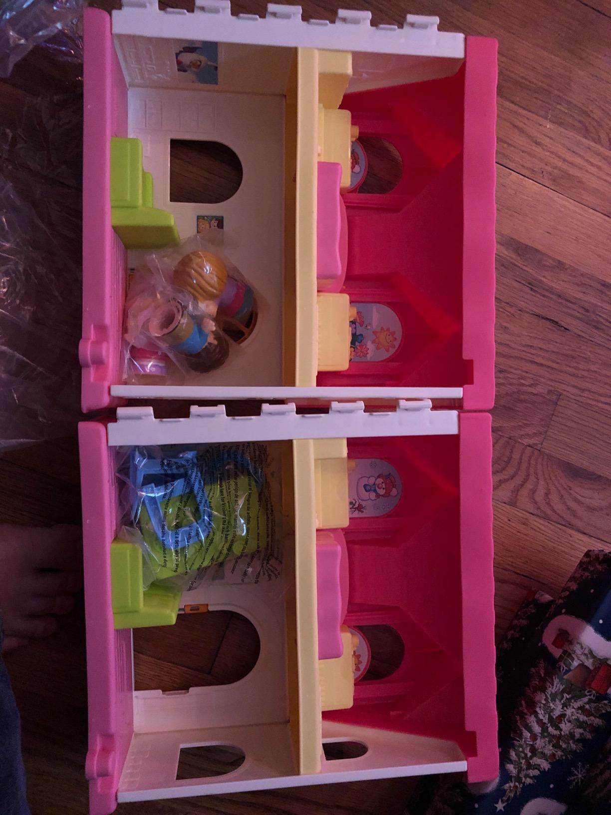 Fisher-Price Little People Surprise & Sounds Home, Musical Playhouse customer photo 1
