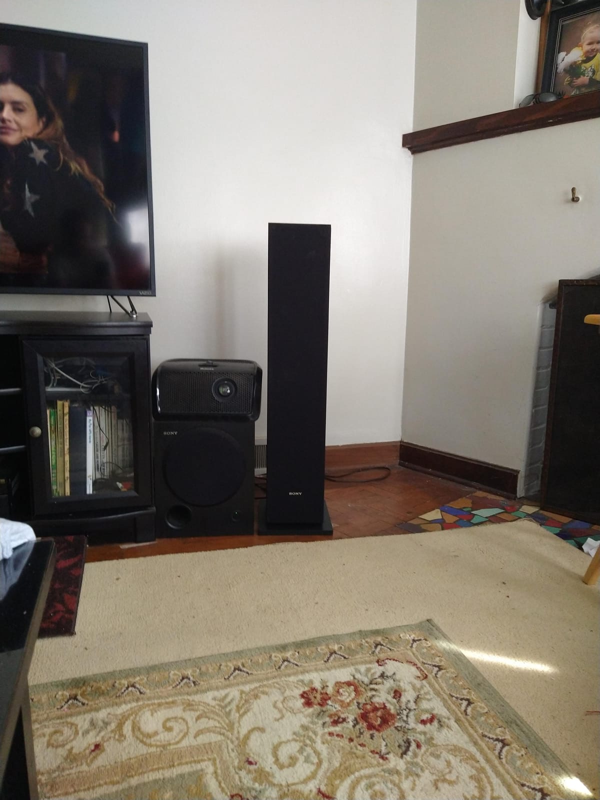 Sony SS-CS3 3-Way 4-Driver Floor-Standing Speaker (Black) customer photo 2