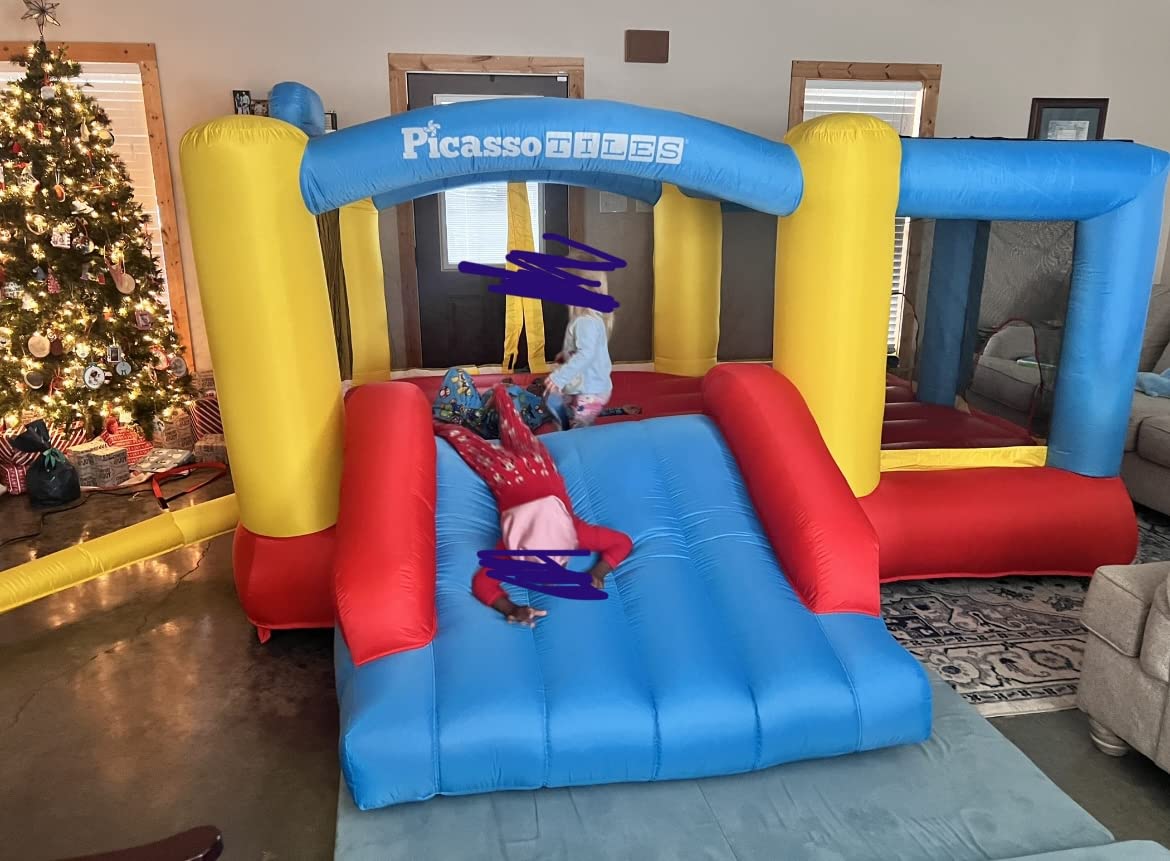 [Upgrade Version] PicassoTiles KC102 12x10 Foot Inflatable Bouncer Jumping Bouncing House, Jump Slide, Dunk Playhouse w/Basketball Rim, 4 Sports Balls, Full-Size Entry, 580W ETL Certified Blower customer photo 2