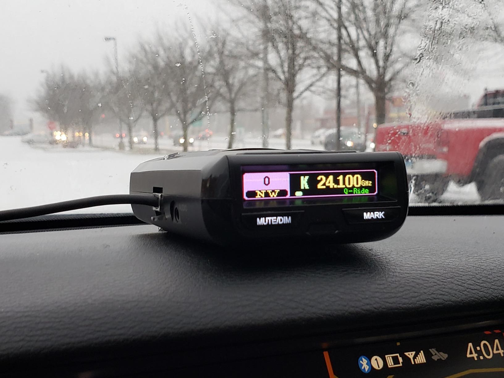 Uniden R3 EXTREME LONG RANGE Laser/Radar Detector, Record Shattering Performance, Built-in GPS w/ Mute Memory, Voice Alerts, Red Light & Speed Camera Alerts, Multi-Color OLED Display , Black customer photo 2
