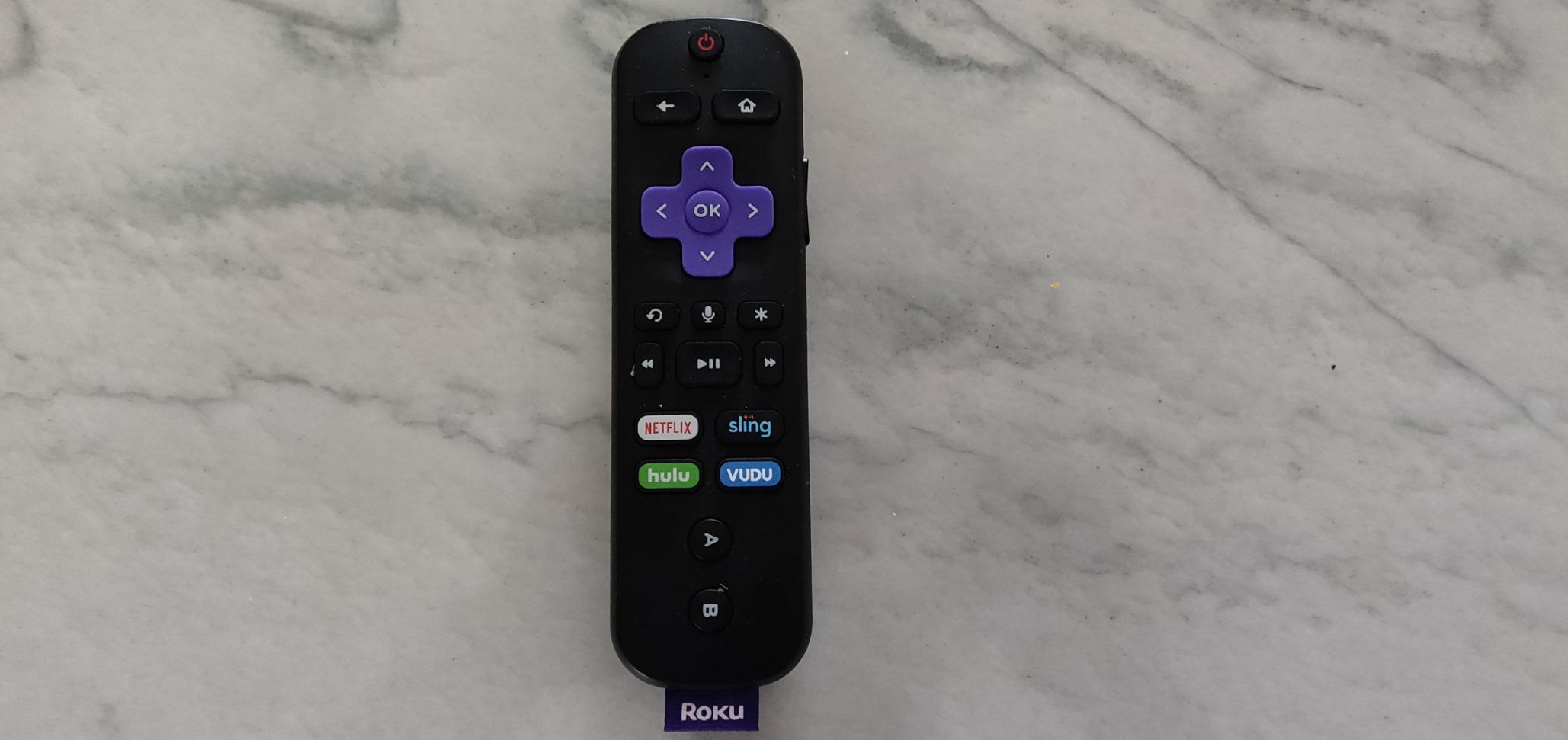 Roku Ultra | 4K/HDR/HD Streaming Player with Enhanced Remote (Voice, Remote Finder, Headphone Jack, TV Power and Volume), Ethernet, Micro SD and USB (2017) customer photo 1