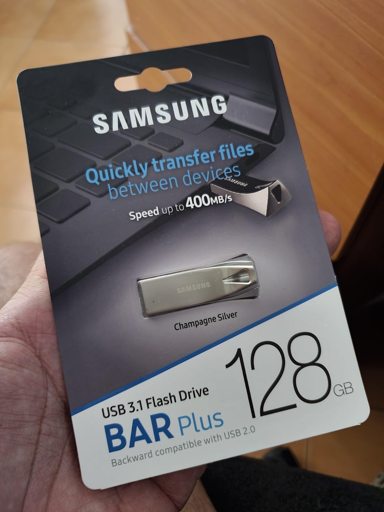 SAMSUNG BAR Plus 3.1 USB Flash Drive, 128GB, 400MB/s, Rugged Metal Casing, Storage Expansion for Photos, Videos, Music, Files, MUF-128BE4/AM, Titan Grey customer photo 1