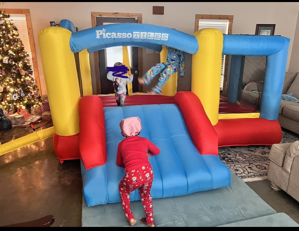 PicassoTiles KC106 8x7 Foot Junior Inflatable Bouncer, Kid Park, Jumping Bouncing House, Jump Slide Playhouse w/ 50 Pit Balls, 3 Sides Mesh Protection, and Heavy-Duty GFCI ETL Certified 385W Blower customer photo 1
