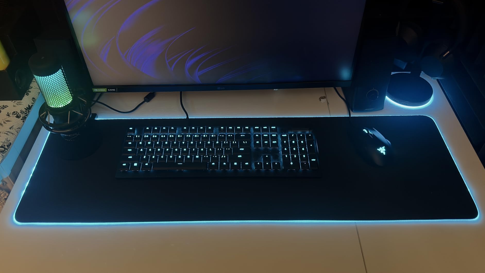 Razer Goliathus Extended Chroma Gaming Mousepad, Soft Cloth Material, Black customer photo 1