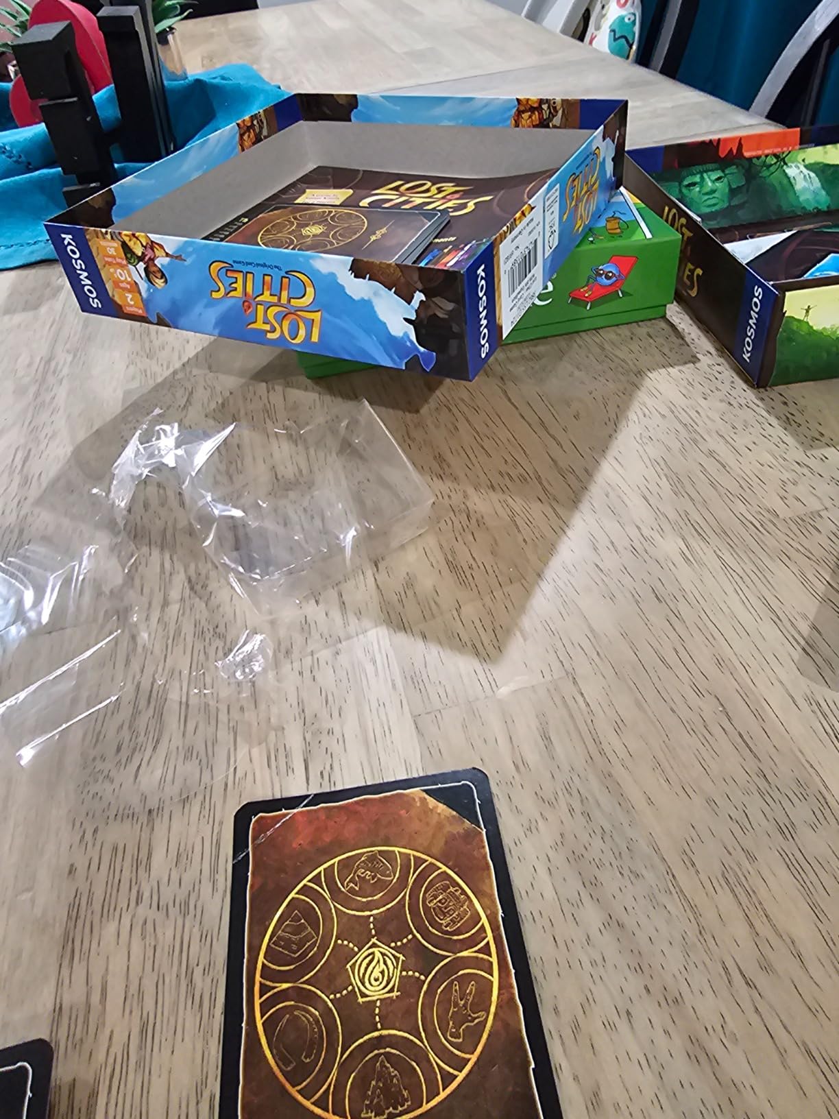 Lost Cities Card Game - with 6th Expedition | Two-Sided Board for Classic or New Edition | By Reiner Knizia | A Kosmos Game customer photo 1