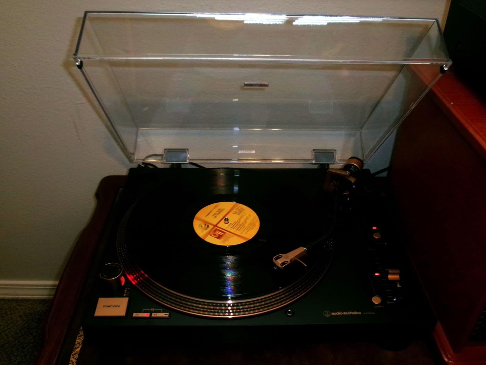 Audio-Technica AT-LP120XUSB-BK Direct-Drive Turntable (Analog & USB), Fully Manual, Hi-Fi, 3 Speed, Convert Vinyl to Digital, Anti-Skate and Variable Pitch Control, Black customer photo 1