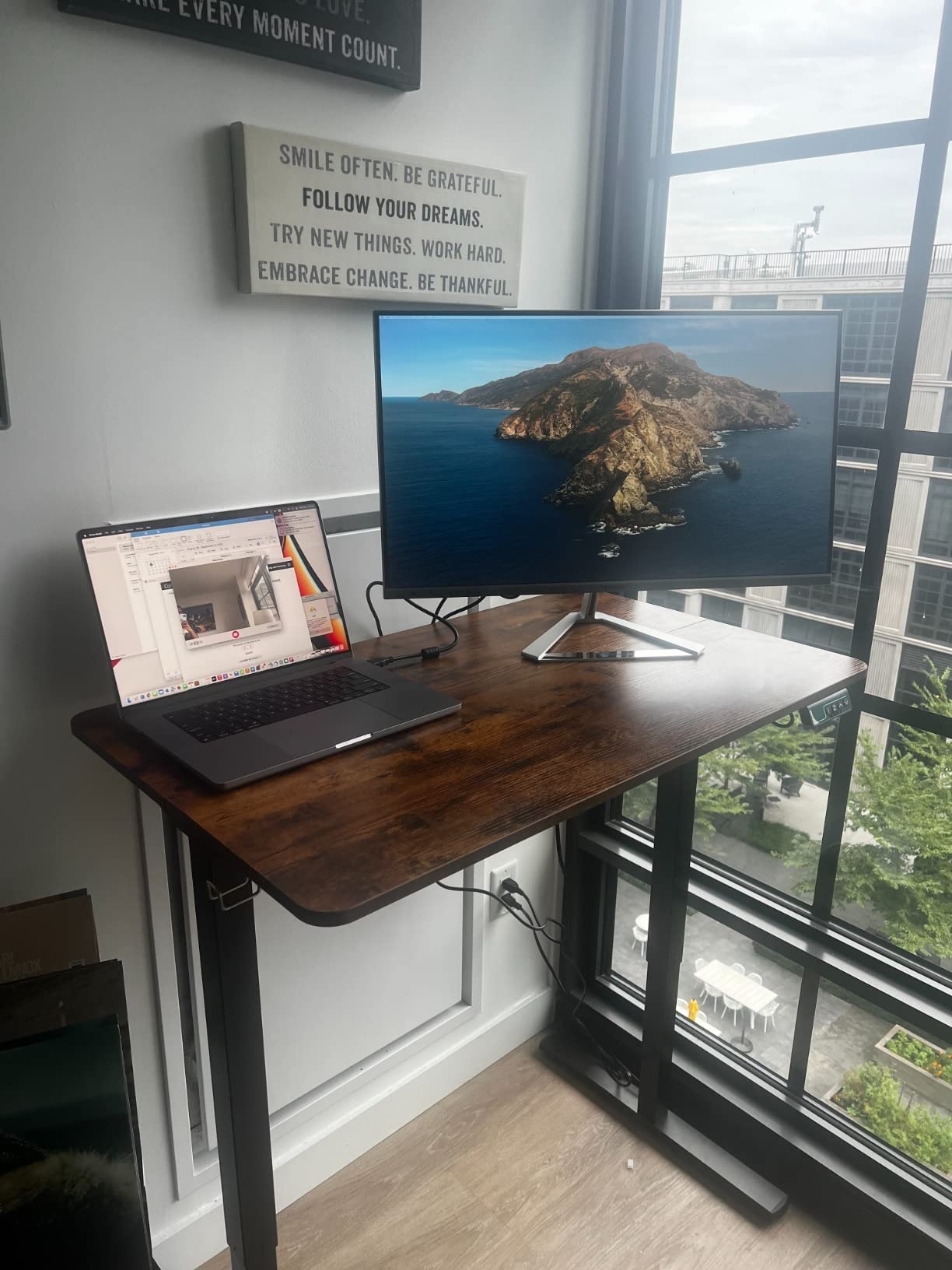 ViewSonic VX3276-4K-MHD 32 Inch 4K UHD Monitor, HDR10, HDMI, DisplayPort | Frameless Display For Work, Streaming, Movies; Dual 2W Speakers, Flicker-Free Eye Care, Wide sRGB Color, VESA Mount customer photo 2