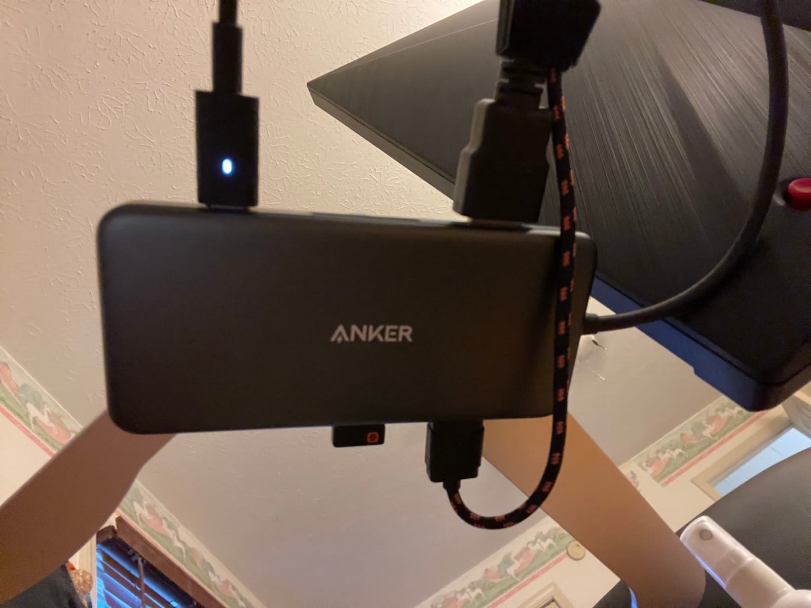 Anker USB C Hub, 7-in-1 Multi-Port USBC Hub, 4K HDMI USB-C Adapter | 1 USB-C and 2 USB-A 5Gbps Ports, 85W Max PD, SD/TF, for MacBook Air, MacBook Pro, XPS and More (Charger Not Included) customer photo 2