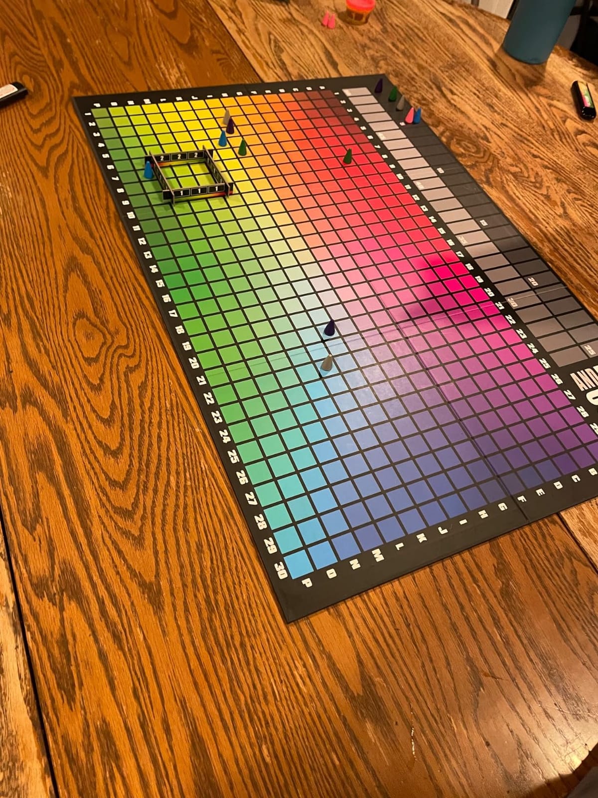 HUES and CUES - Vibrant Color Guessing Board Game for 3-10 Players Ages 8+, Connect Clues and Guess from 480 Color Squares customer photo 1