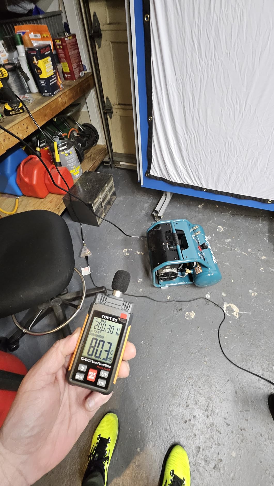Makita MAC320Q Quiet Series 1-1/2 HP, 3 Gallon, Oil-Free, Electric Air Compressor customer photo 2