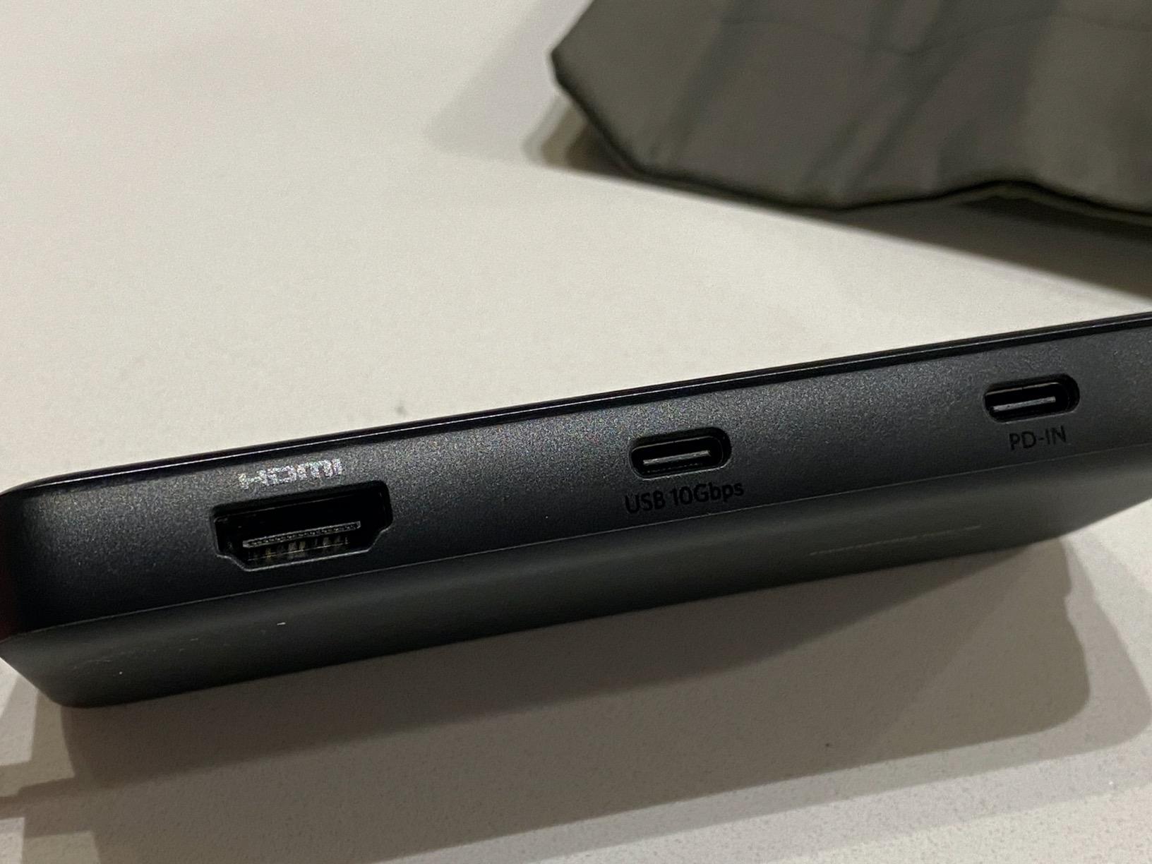 Anker USB-C Hub, 8-in-1 Multiport Ethernet Adapter with 4K@60Hz HDMI Port customer photo 1