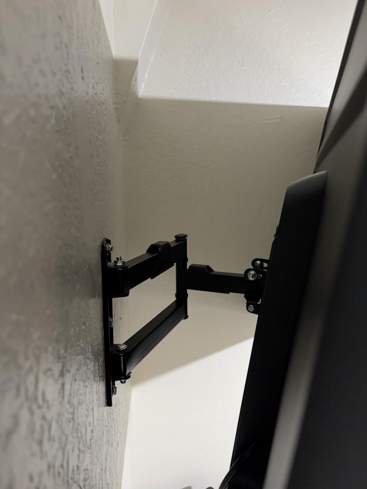 ELIVED Full Motion TV Wall Mount for 26-60