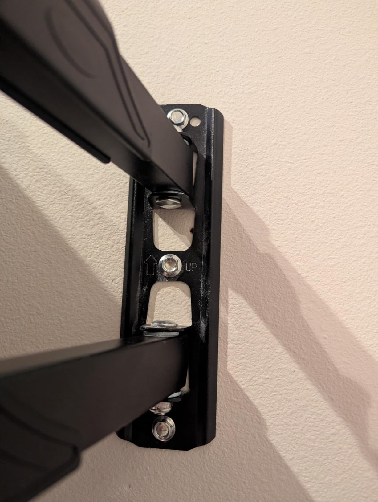 ELIVED Full Motion TV Wall Mount for 26-60