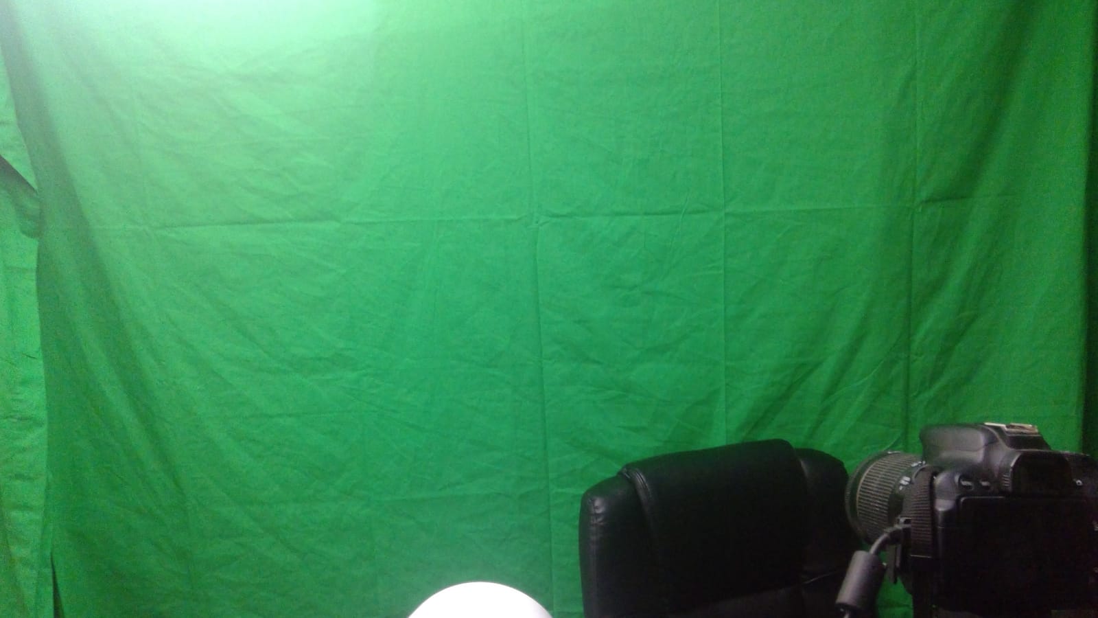 EMART 5x7Ft Green Screen Backdrop,Photography Greenscreen Background customer photo 1
