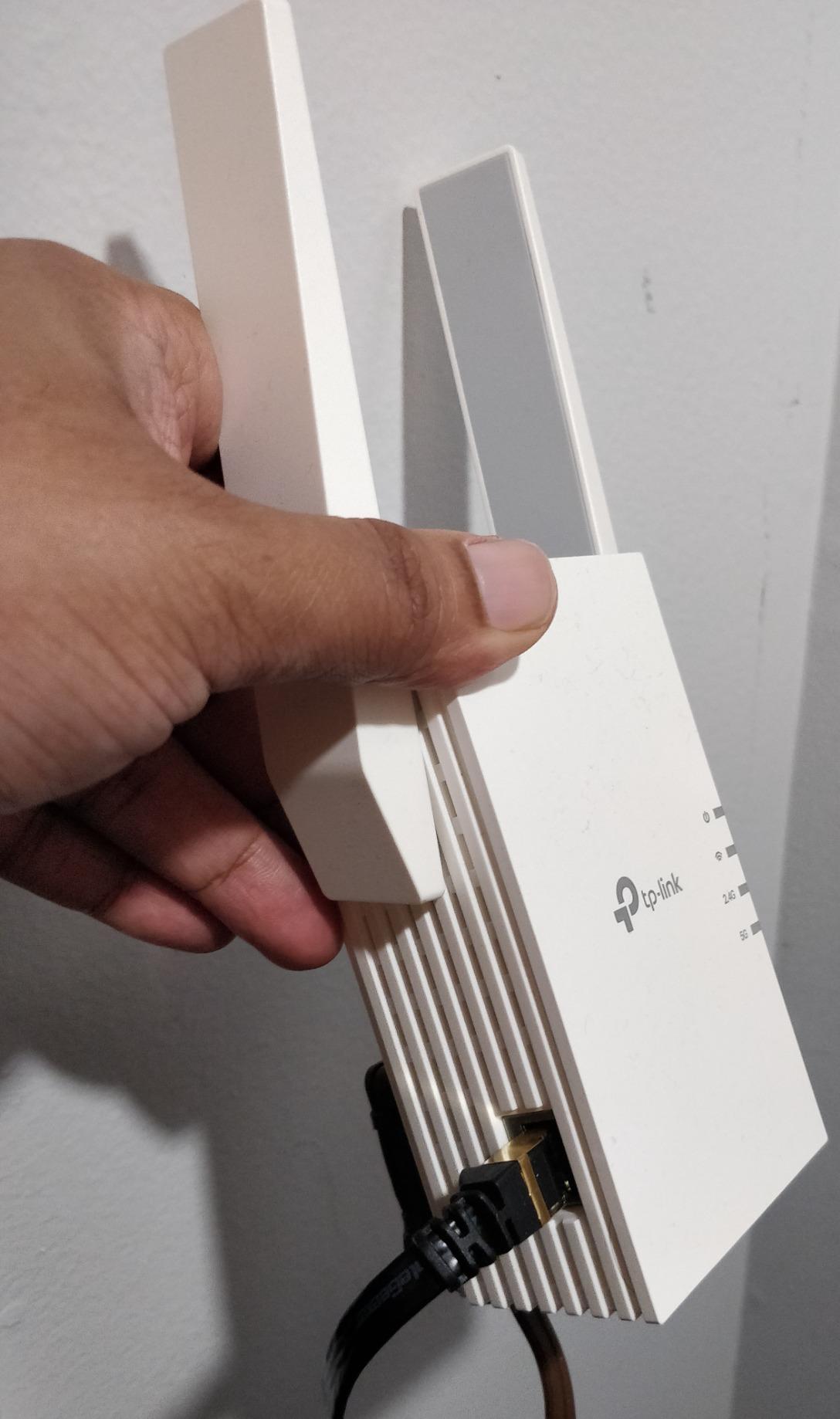TP-Link AX1500 WiFi 6 Extender, Up to 1500Mbps, Next-Gen Dual Band WiFi Booster, WiFi Repeater with Gigabit Port, Access Point Mode, 2 External Antennas, Easy Set-Up, OneMesh Compatiable(RE505X) customer photo 2