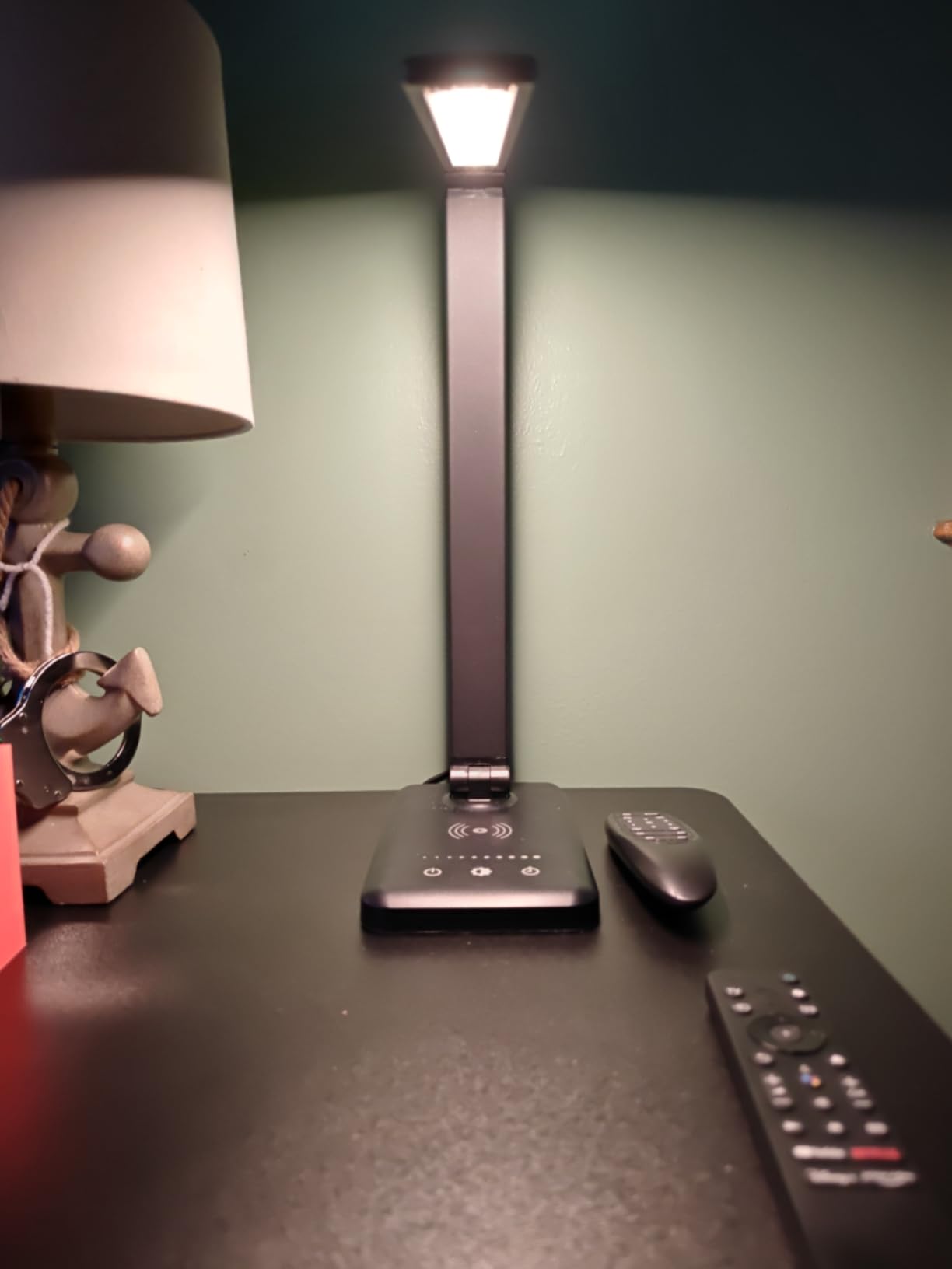 LED Desk Lamp with Wireless Charger, USB Charging Port, Eye Care customer photo 1