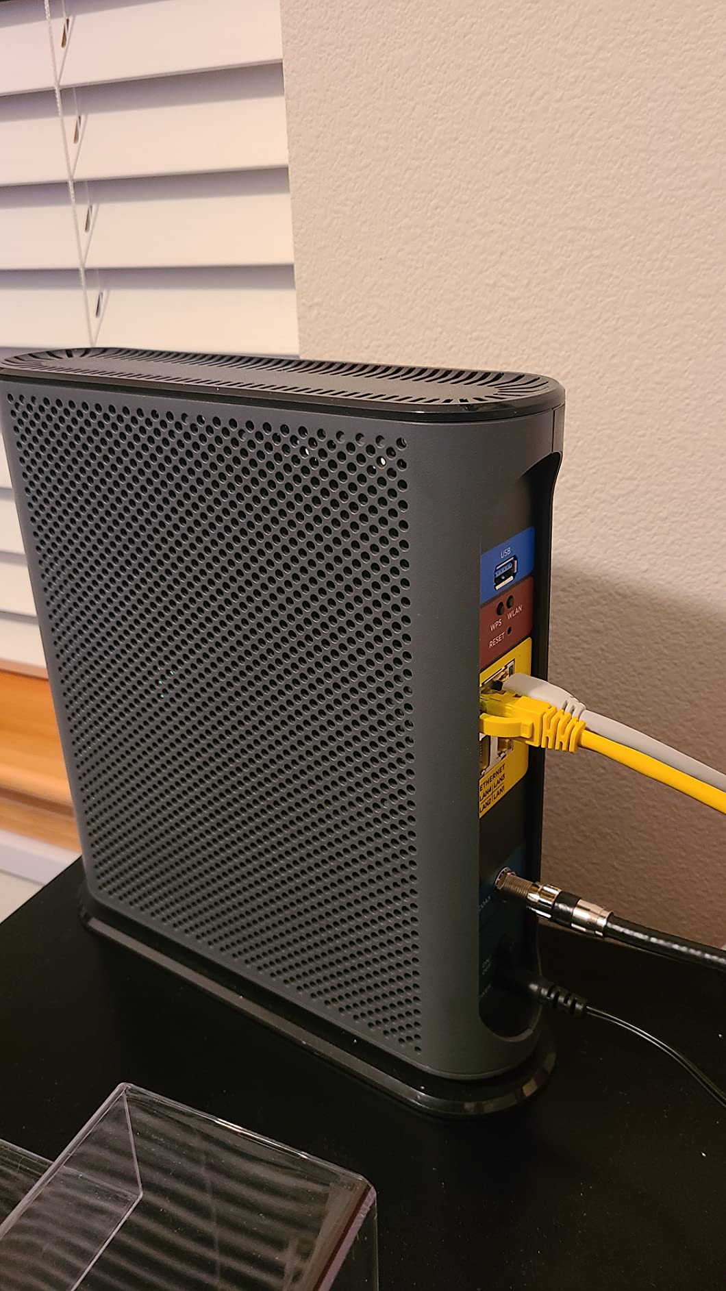 Motorola MG8702 | DOCSIS 3.1 Cable Modem + Wi-Fi Router (High Speed Combo) with Intelligent Power Boost | AC3200 Wi-Fi Speed | Approved for Comcast Xfinity, Cox, and Charter Spectrum customer photo 1