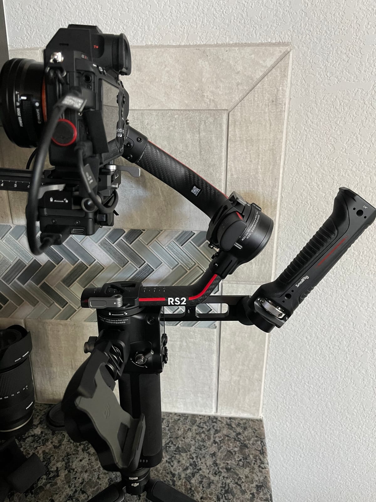 DJI RS 2 Combo - 3-Axis Gimbal Stabilizer for DSLR and Mirrorless Cameras, Nikon, Sony, Panasonic, Canon, Fuji, 10lbs Tested Payload, 1.4” Full-Color Touchscreen, Carbon Fiber Construction, Black customer photo 1