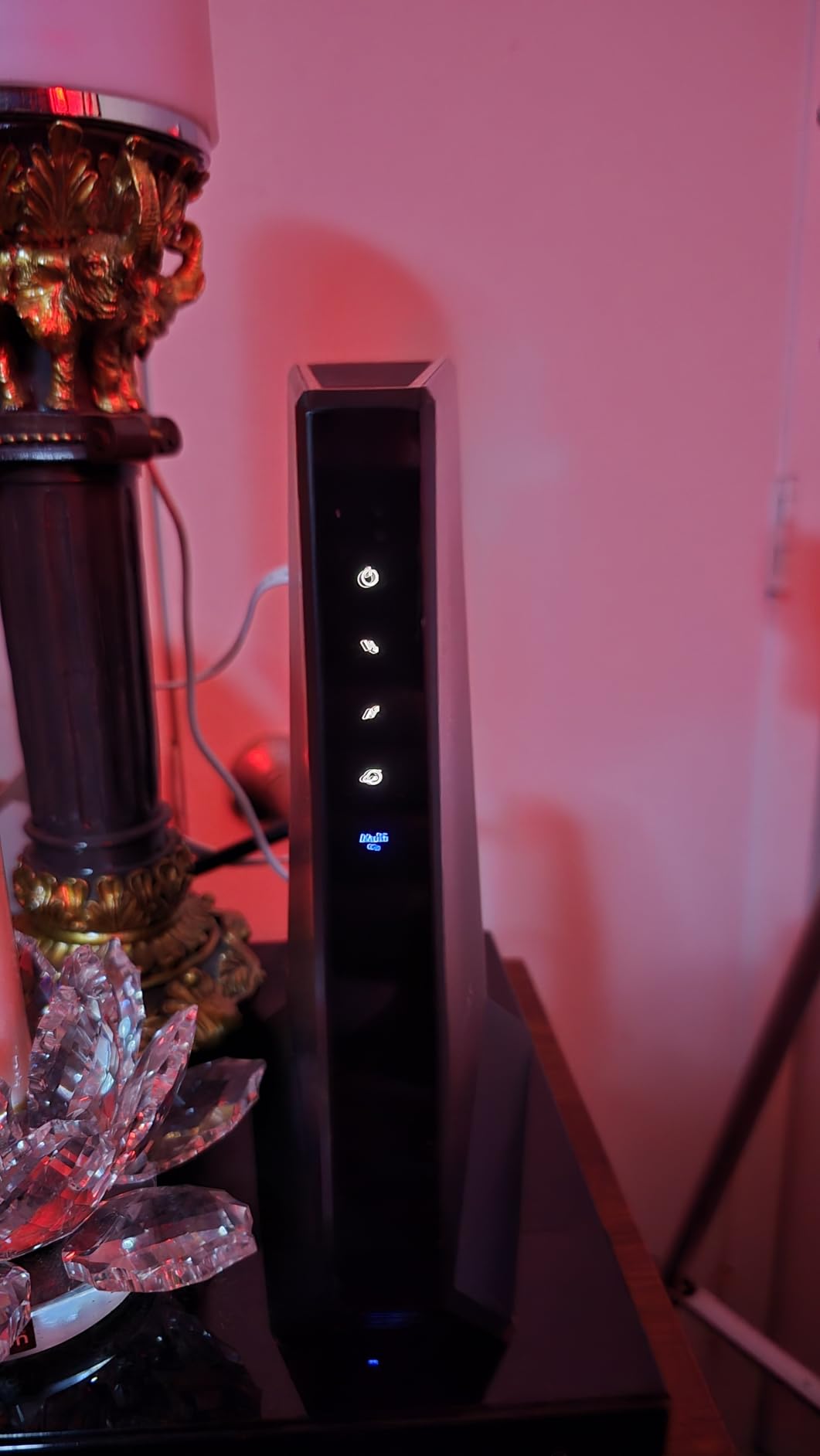 NETGEAR Nighthawk Multi-Gig Cable Modem (CM2000) - Compatible with All Cable Providers Incl. Xfinity, Spectrum, Cox - for Cable Plans up to 2.5Gbps - DOCSIS 3.1 customer photo 1