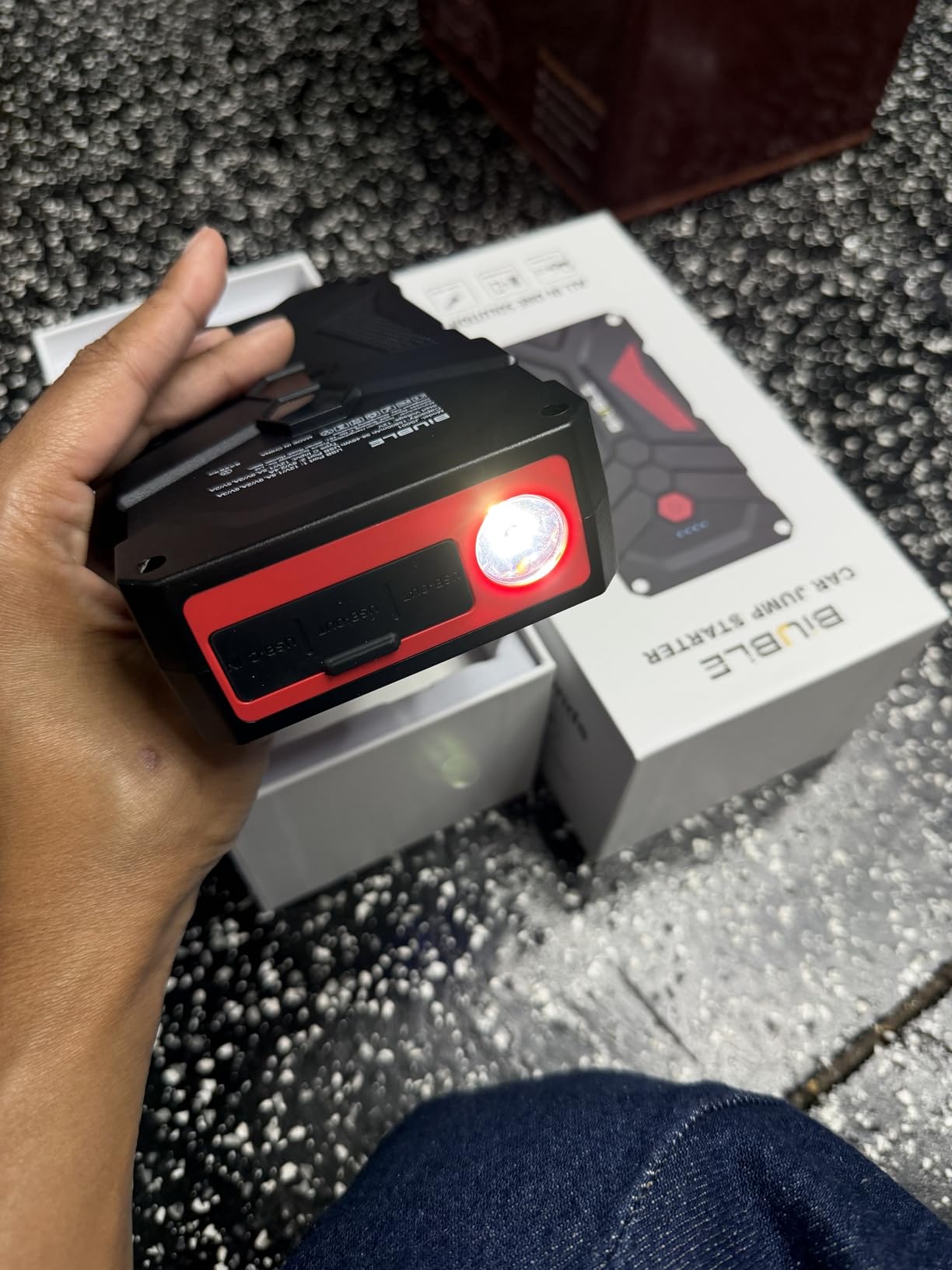 Jump Starter Car Jump Starter Auto Battery Booster Pack 5000A Peak 12V with USB-C Quick Charge,Lithium Jump Box with LED Light(Up to 7.0L Gas or 5.5L Diesel Engine) customer photo 2