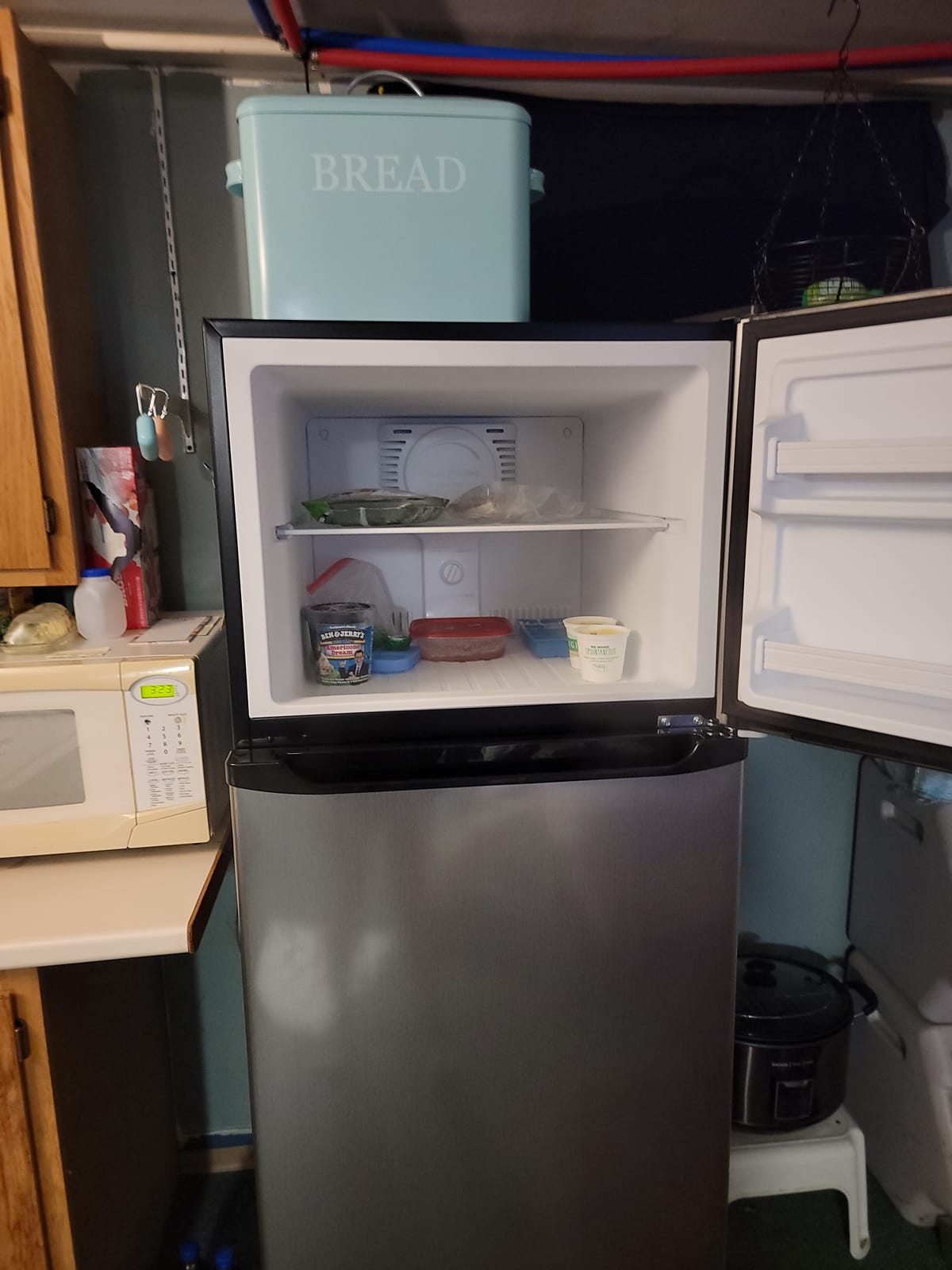 Galanz GLR12TS5F Refrigerator, Dual Door Fridge, Adjustable Electrical Thermostat Control with Top Mount Freezer Compartment, 12.0 Cu.Ft, Stainless Steel, 12 customer photo 1