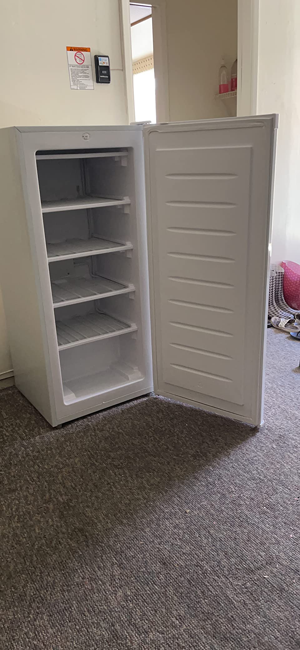 Commercial Cool 5.0 Cu. Ft. Upright Freezer, CCUL50W, White customer photo 1