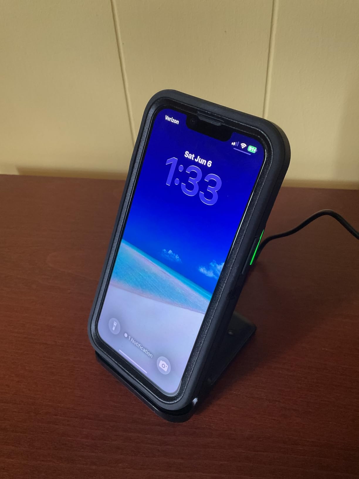 INIU Wireless Charger, 15W Fast Wireless Charging Phone Station with LED | Sleep-Friendly Adaptive Light, Exclusive Temp°Guard, Wireless Charging Station for iPhone 17 16 Pro Max, Samsung S25 S24 etc customer photo 1