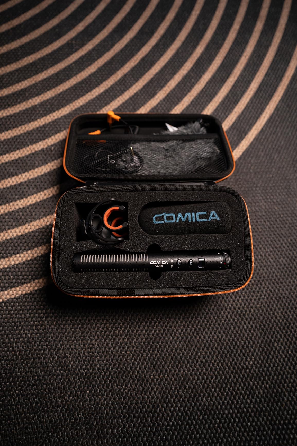 COMICA VM20 Professional Shotgun Microphone for iPhones, Androids, Cameras customer photo 1