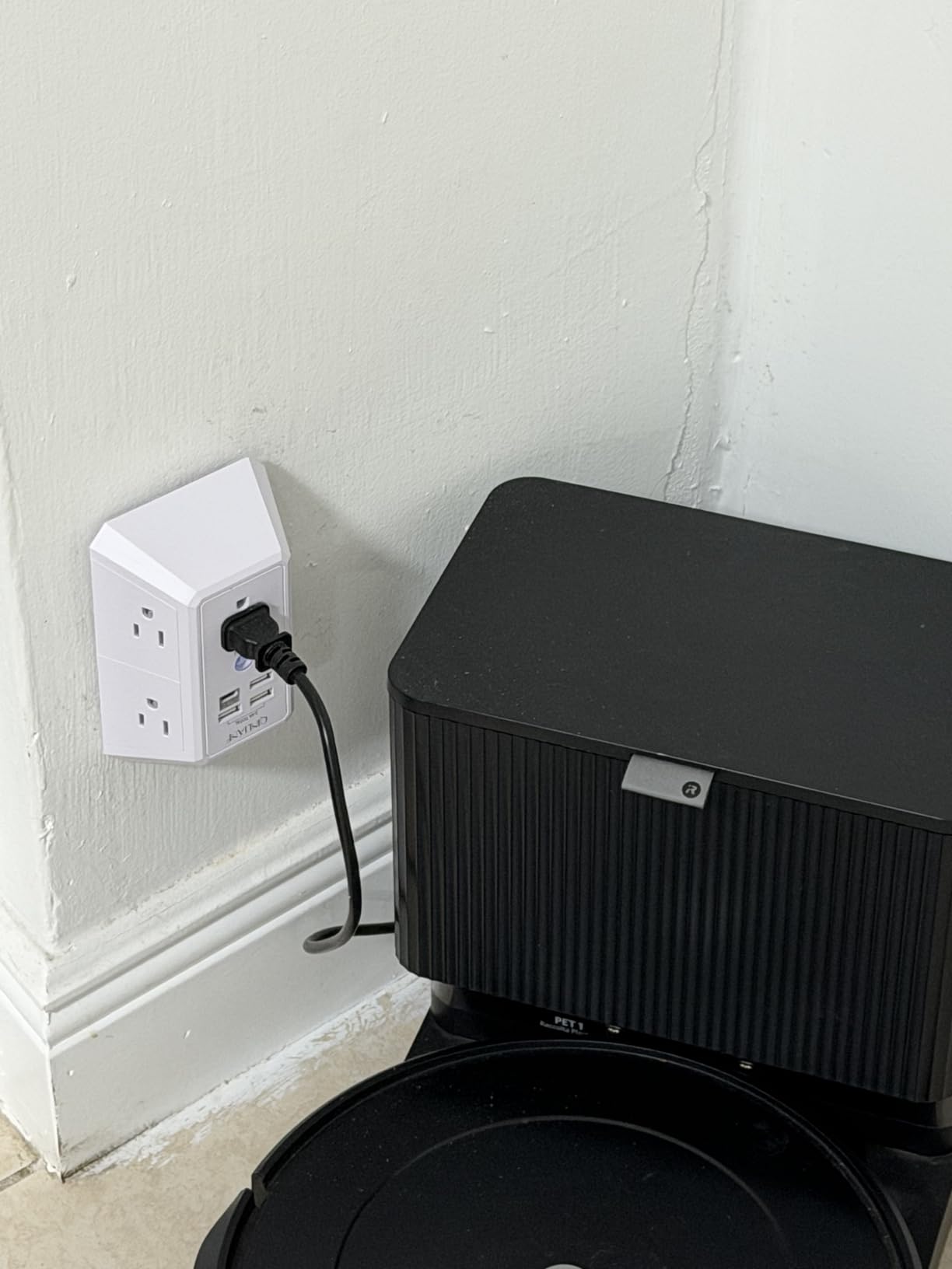 Wall Charger, Surge Protector, QINLIANF 5 Outlet Extender with 4 USB Ports customer photo 2