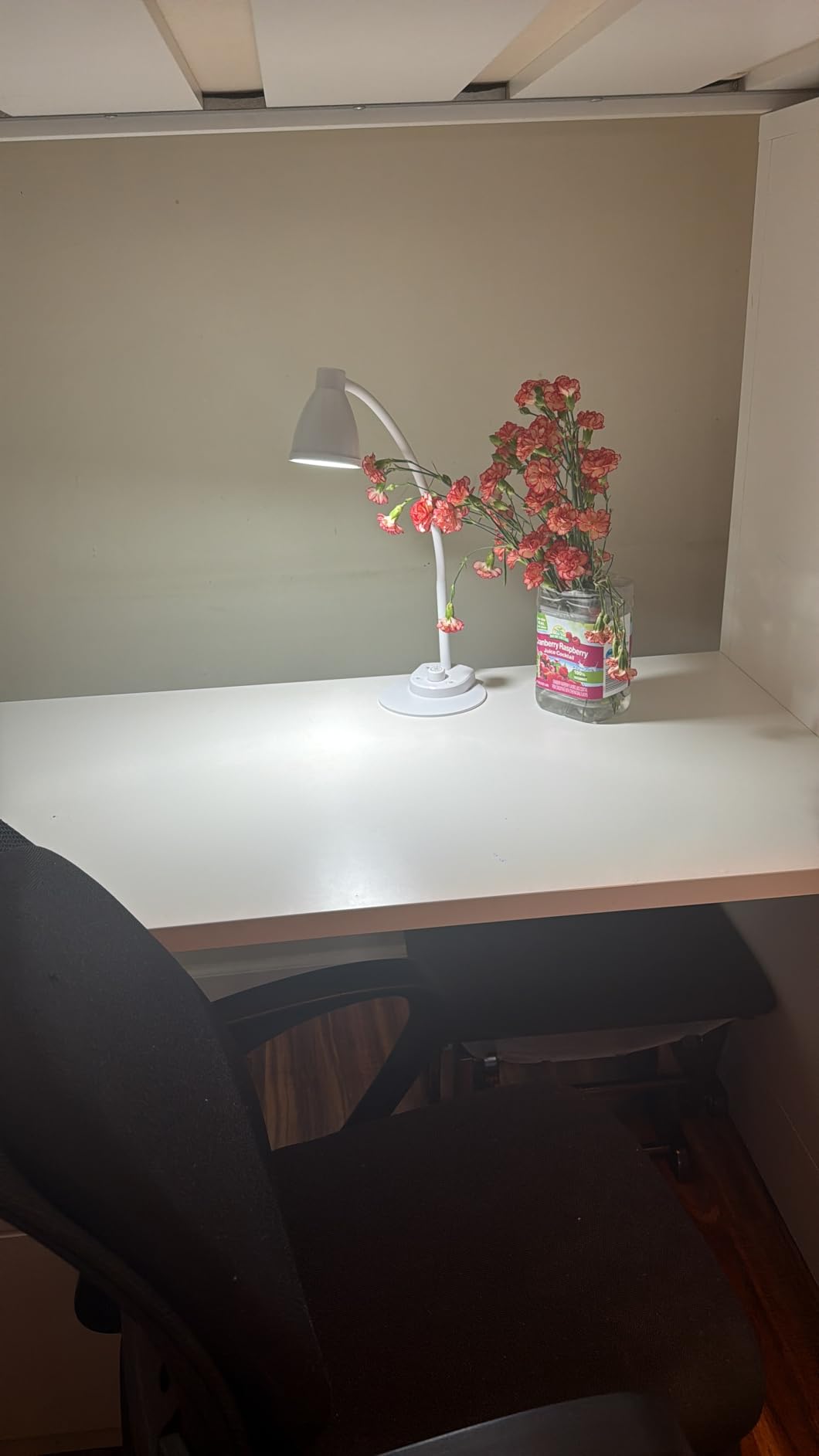 BOHON LED Desk Lamp with USB Charging Port 3 Color Modes Dimmable, Black customer photo 1
