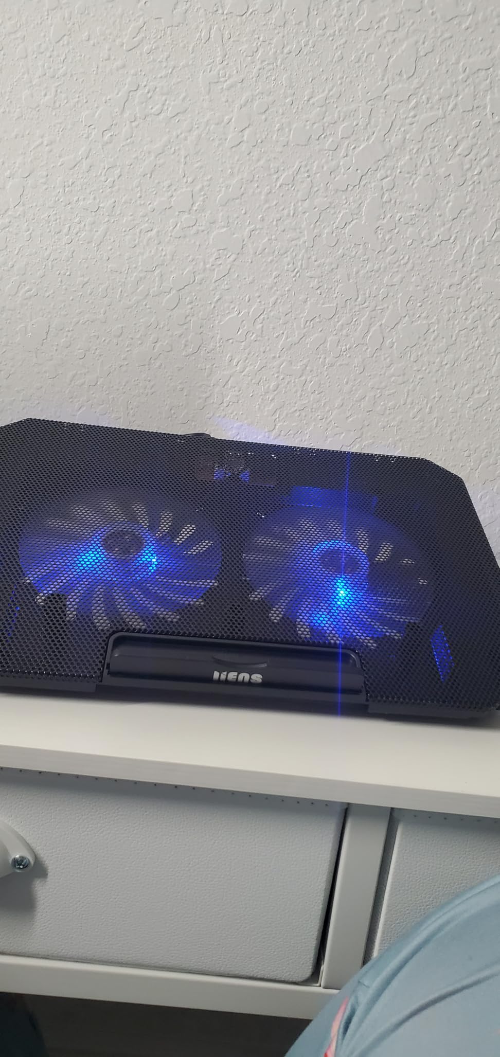 LIENS Laptop Cooling Pad with Adjustable Height Two 5.1 Inches Fan 2 USB Ports Suitable for 12