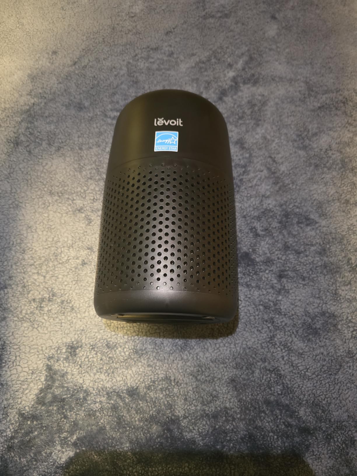 Levoit Air Purifiers for Bedroom Home Pets Dorm Room, Small Air Purifiers | Filter Cleaner with Fragrance Sponge, Filters Smoke, Allergens, Pet Dander, Odor, Dust, Office, Desktop, Core Mini-P, White customer photo 1