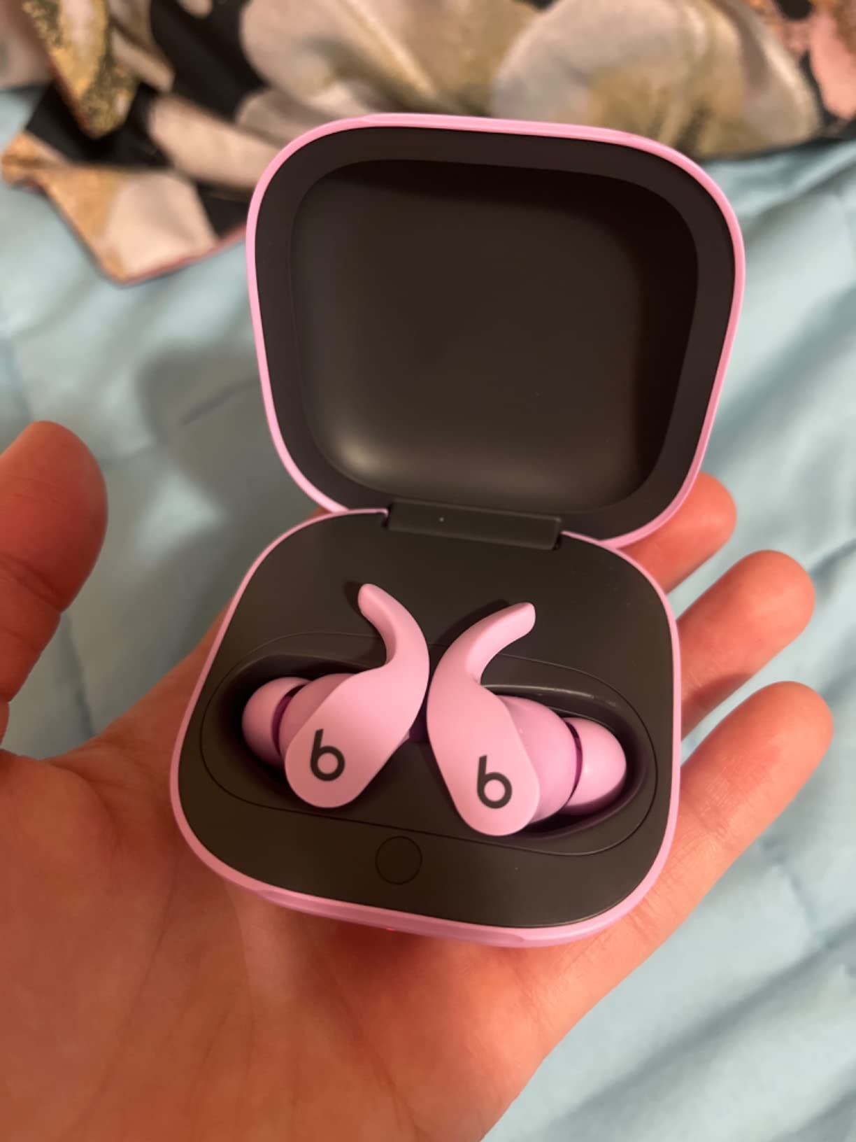 Beats Fit Pro (1st Gen) - True Wireless Noise Cancelling Earbuds - Active Noise Cancelling - Sweat Resistant Earphones, Compatible with Apple & Android, Class 1 Bluetooth® - Sage Gray customer photo 2