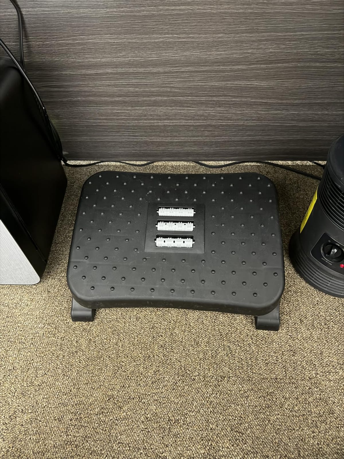Under Desk Footrest,Ergonomic Footrest with Massage Rollers for Home Office | Ergonomic foot support with massage rollers,reduces leg pressure, stable 120 lbs capacity,ideal for office,home,computer desk customer photo 2