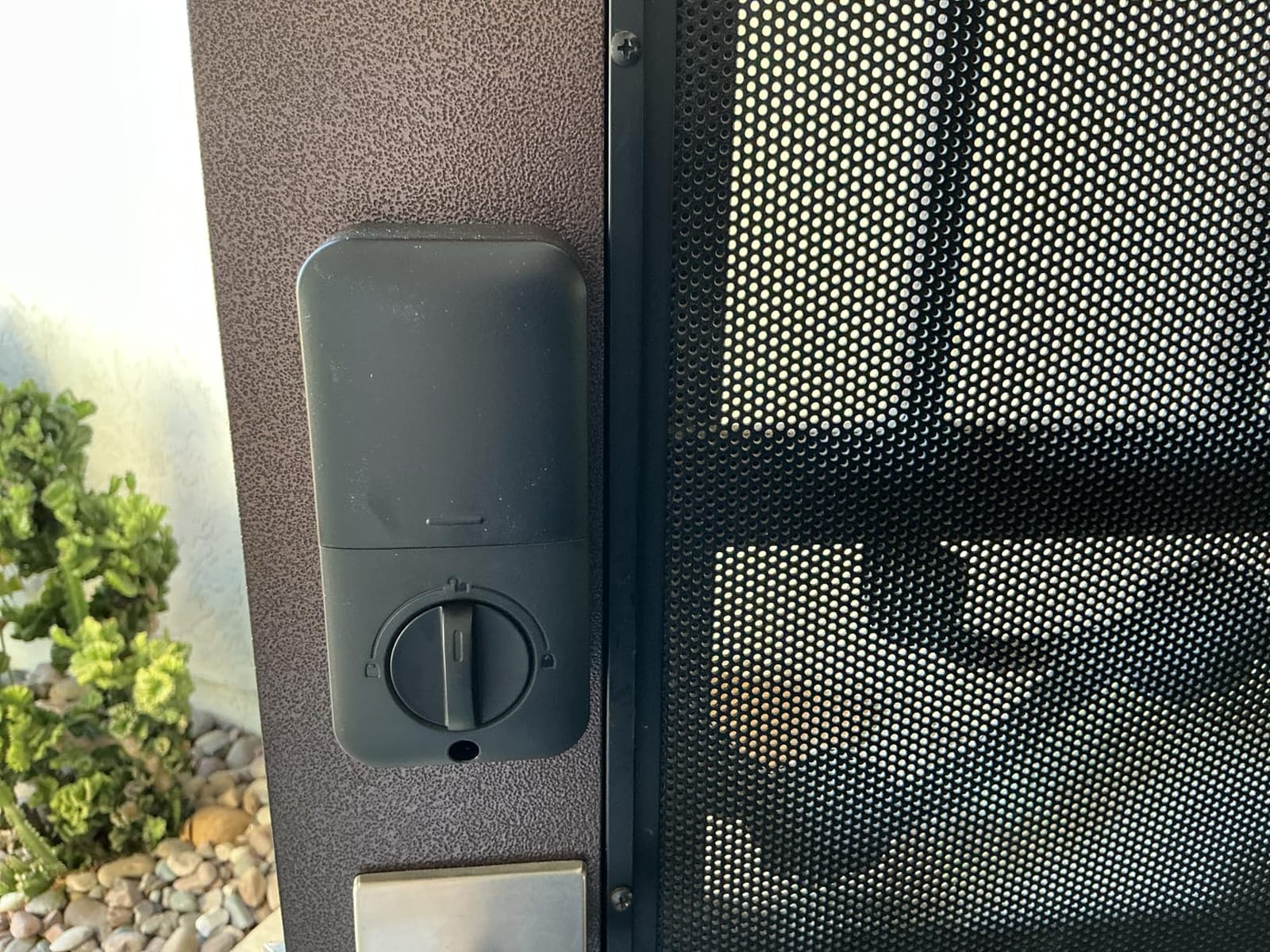 TEEHO TE002 Fingerprint Deadbolt with Keypad for Front Door, Matte Black | 1-Second Fingerprint Unlock, ANSI Grade 3, 20 User Codes, Auto Lock, Anti-Peep Password, IP54 Waterproof & Low Battery Alerts customer photo 1