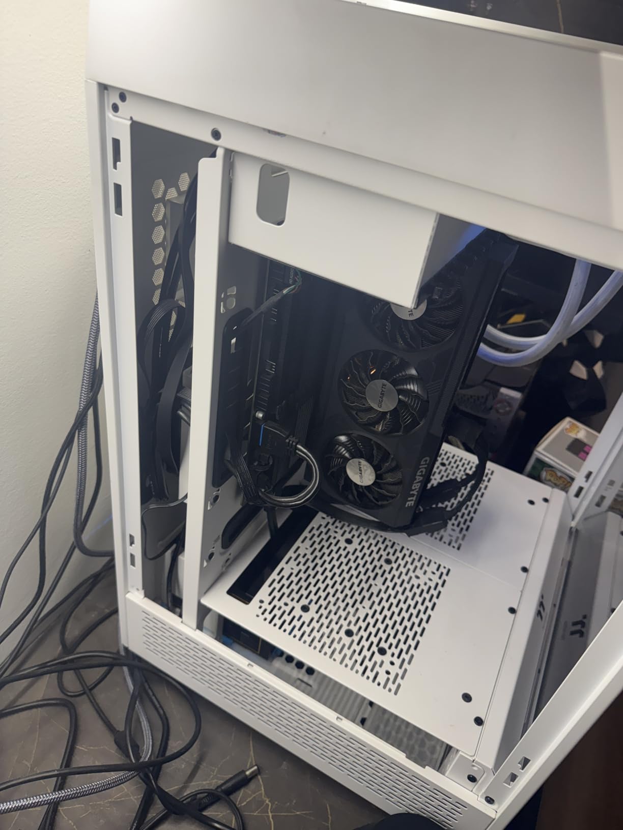 Redragon RGPS-850W 850 Watt 80+ Gold Fully Modular PSU, ATX 3.1 & PCIe 5.1 customer photo 2