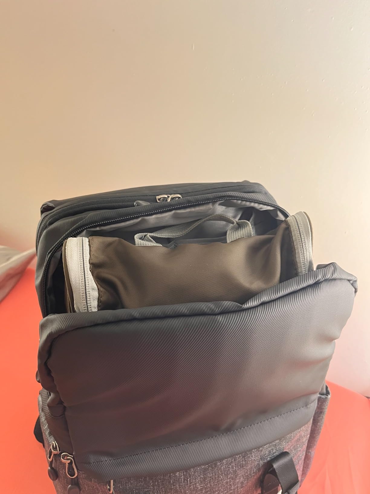 K&F CONCEPT Camera Backpack, 20L Camera Bags for Photographers customer photo 2