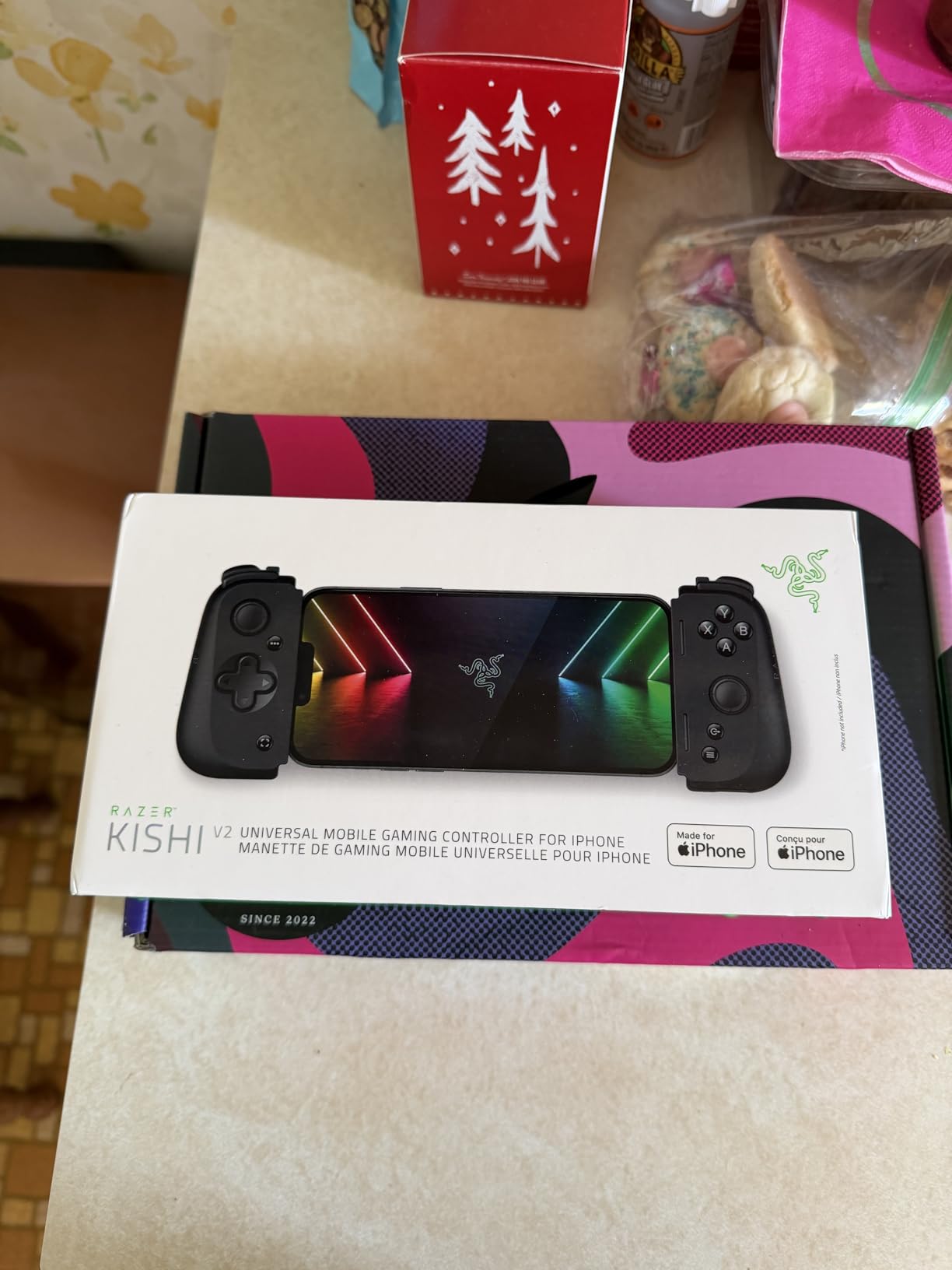 Razer Kishi V2 Mobile Gaming Controller for iPhone (Lightning): Console Quality Controls - Universal Fit w/ Extendable Bridge - Stream PC, Xbox, PlayStation Games - Customizable Triggers - Ergonomic customer photo 2