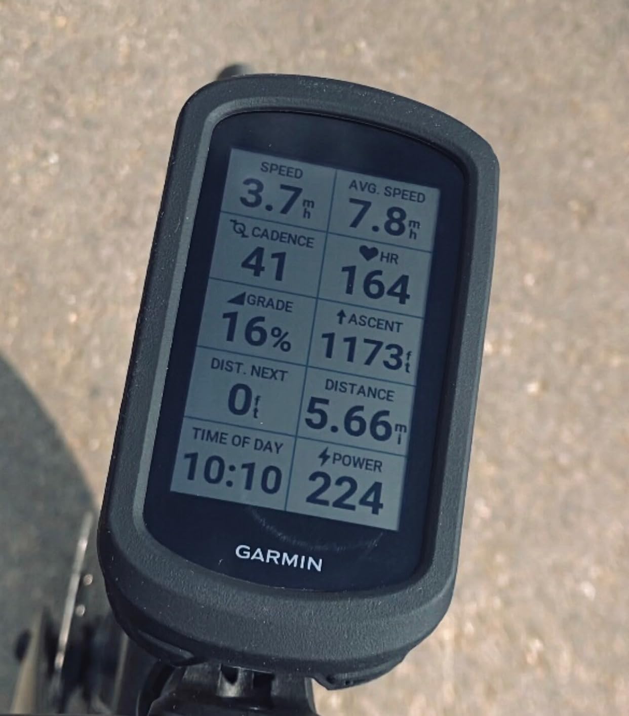 Garmin Edge® Explore 2, Easy-to-Use GPS Cycling Navigator customer photo 1